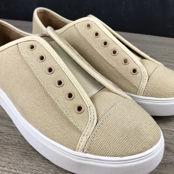 ED Ellen Degeneres Slip On Sneakers - Picture 6 of 8